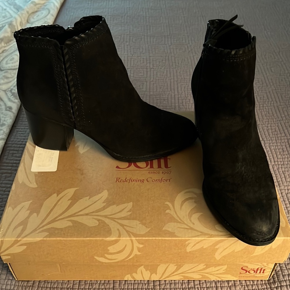 Sofft Black Ankle Boots